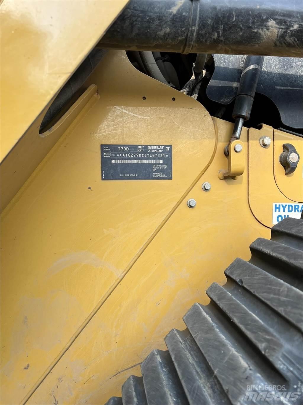 CAT 279D Ładowarki burtowe