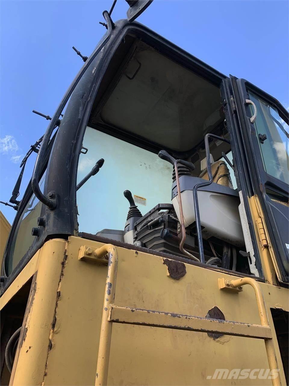 CAT 320C Koparki gąsienicowe