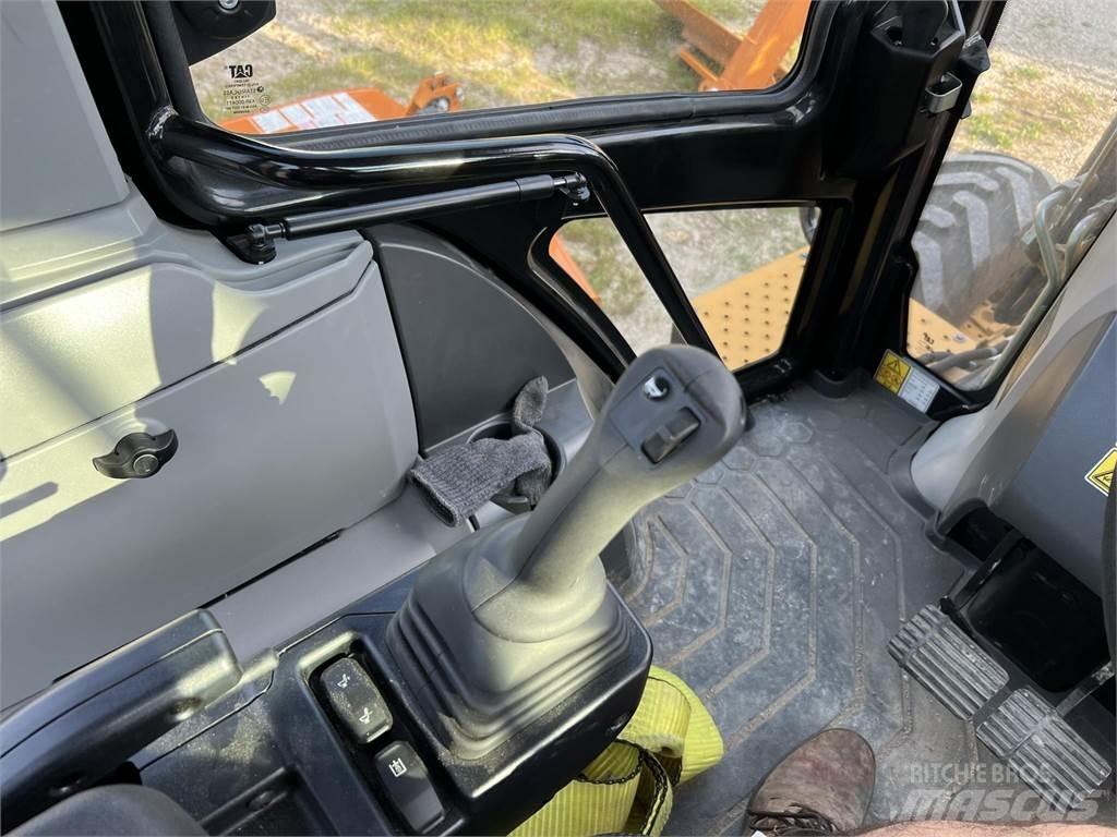 CAT 420 XE Koparko-ładowarki