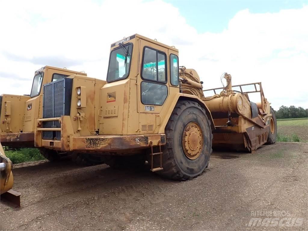 CAT 631E Skrobaki