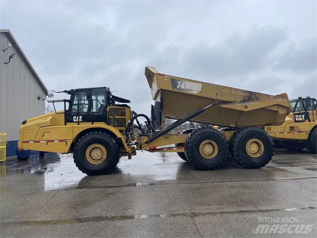 CAT 745 Wozidła przegubowe