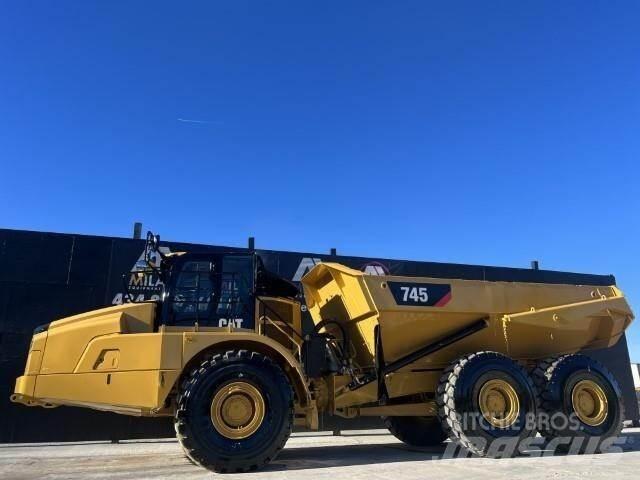 CAT 745 Wozidła przegubowe