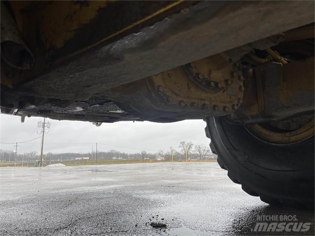 CAT 745C Wozidła przegubowe
