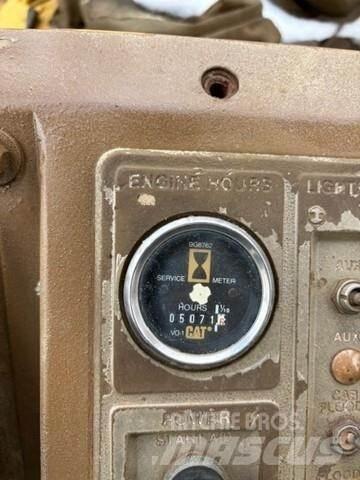 CAT 815B Kompaktory