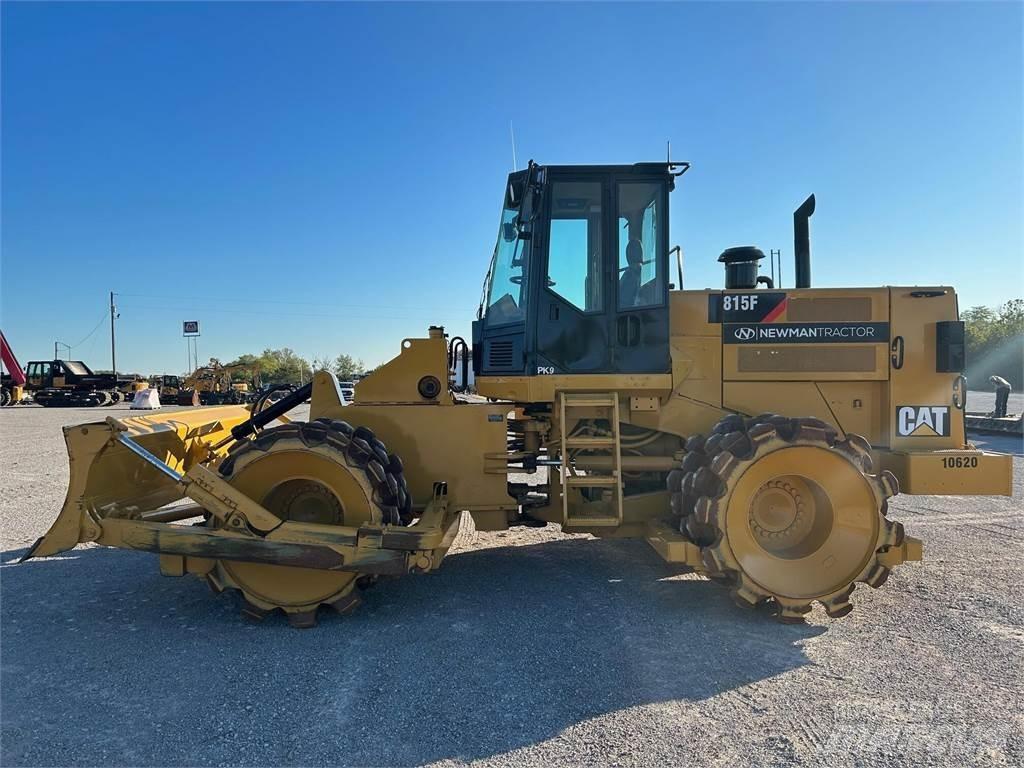 CAT 815F Kompaktory