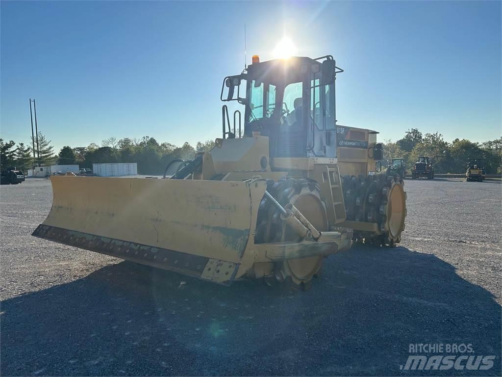CAT 815F Kompaktory