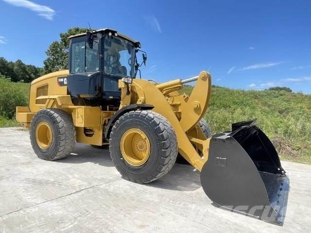 CAT 930M Ładowarki kołowe