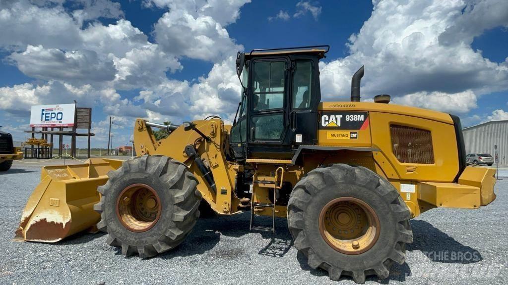 CAT 938M Ładowarki kołowe