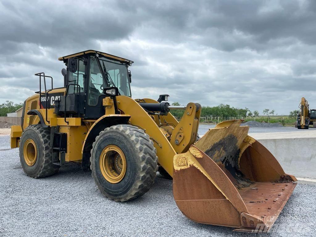 CAT 950M Ładowarki kołowe