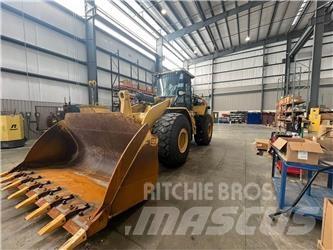 CAT 972M Ładowarki kołowe
