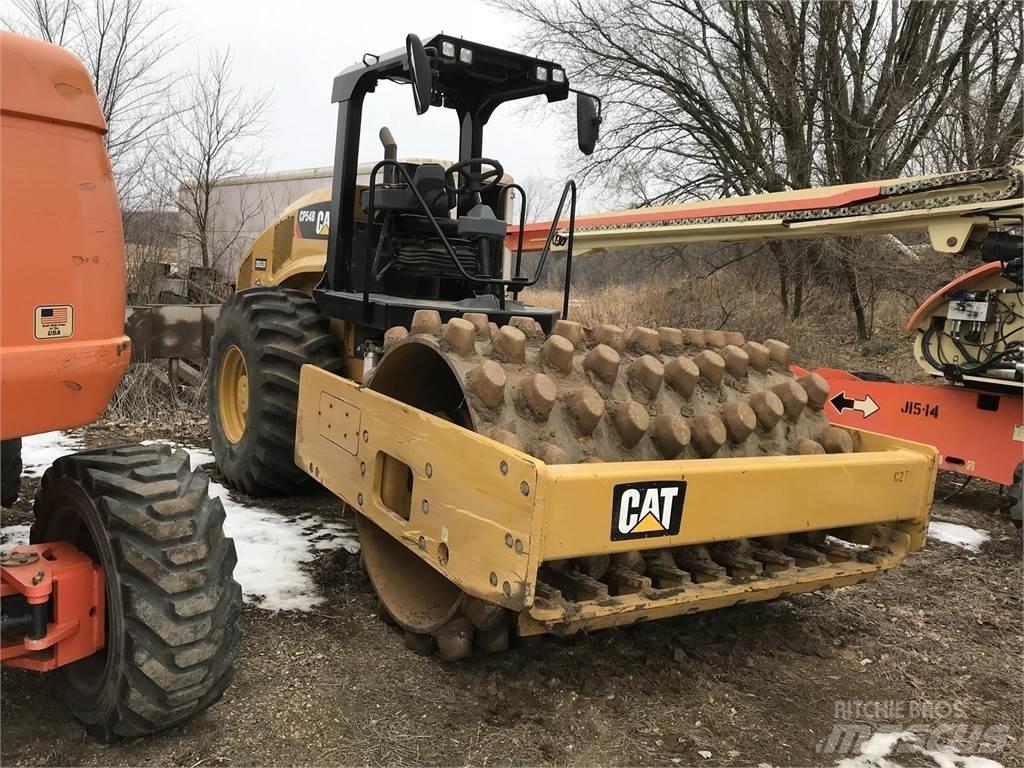 CAT CP54B Kompaktory
