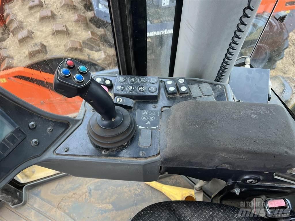 CAT CP56B Kompaktory