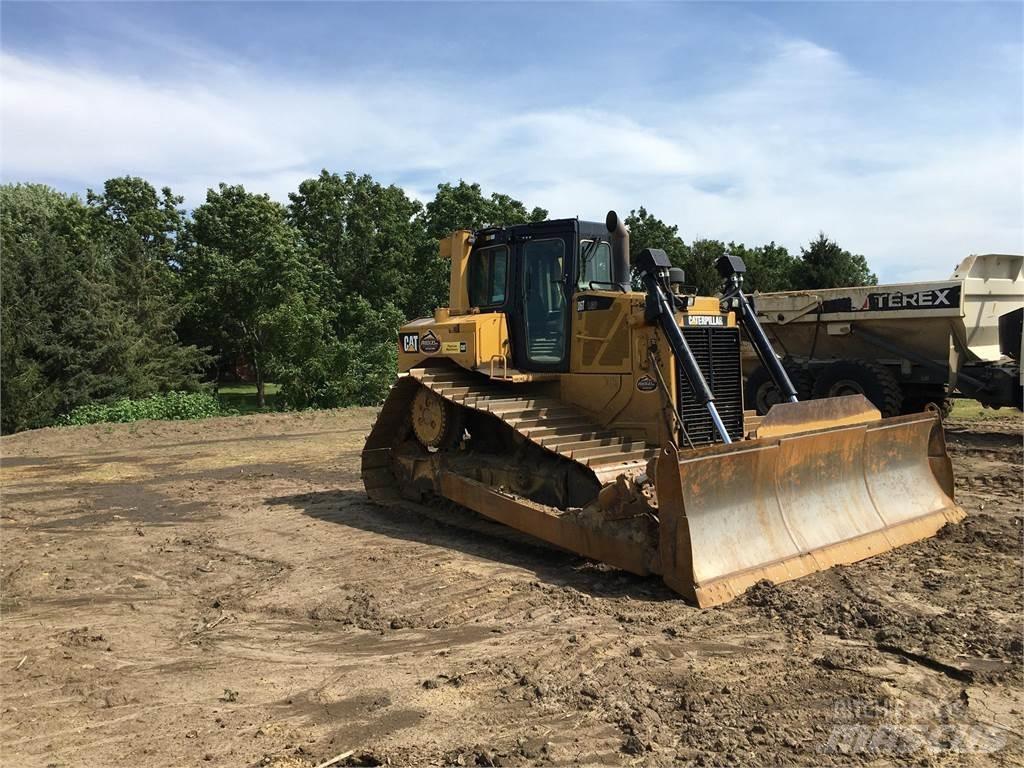CAT D6T LGP Spycharki gąsienicowe