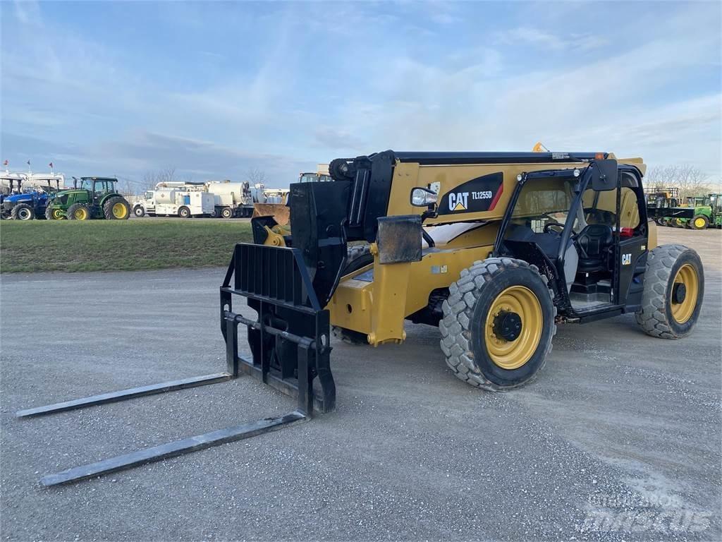 CAT TL1255D Ładowarki teleskopowe