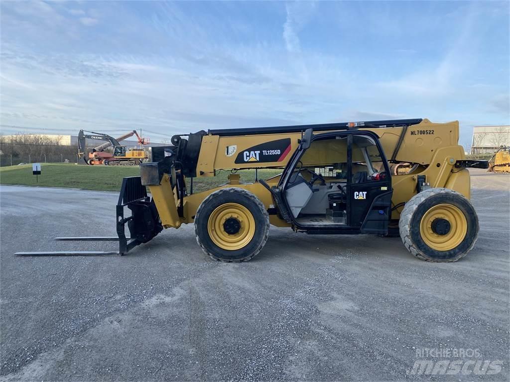 CAT TL1255D Ładowarki teleskopowe