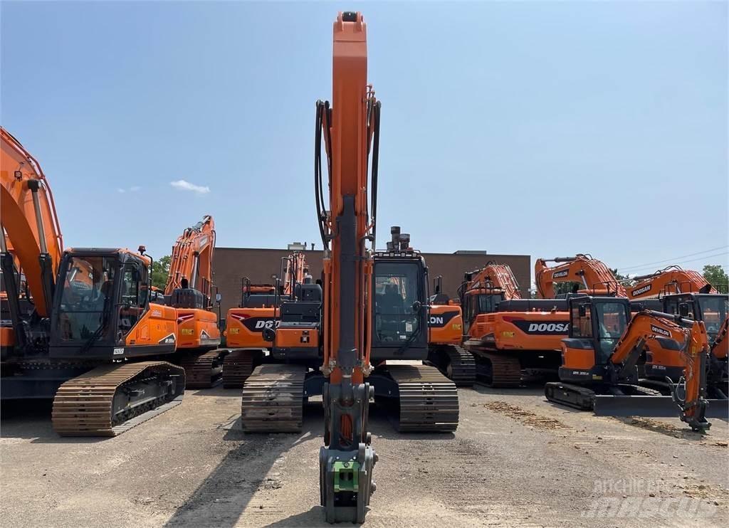 Develon DX225 LC-7 Koparki gąsienicowe