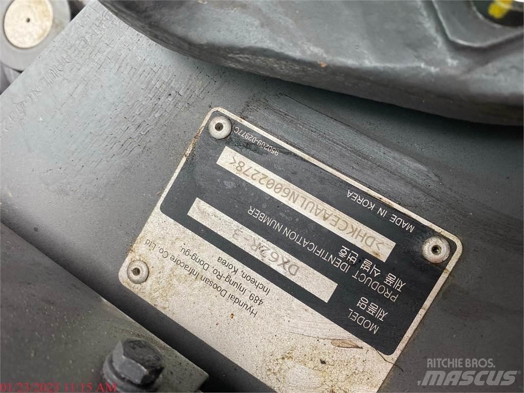 Develon DX62R-3 Koparki gąsienicowe