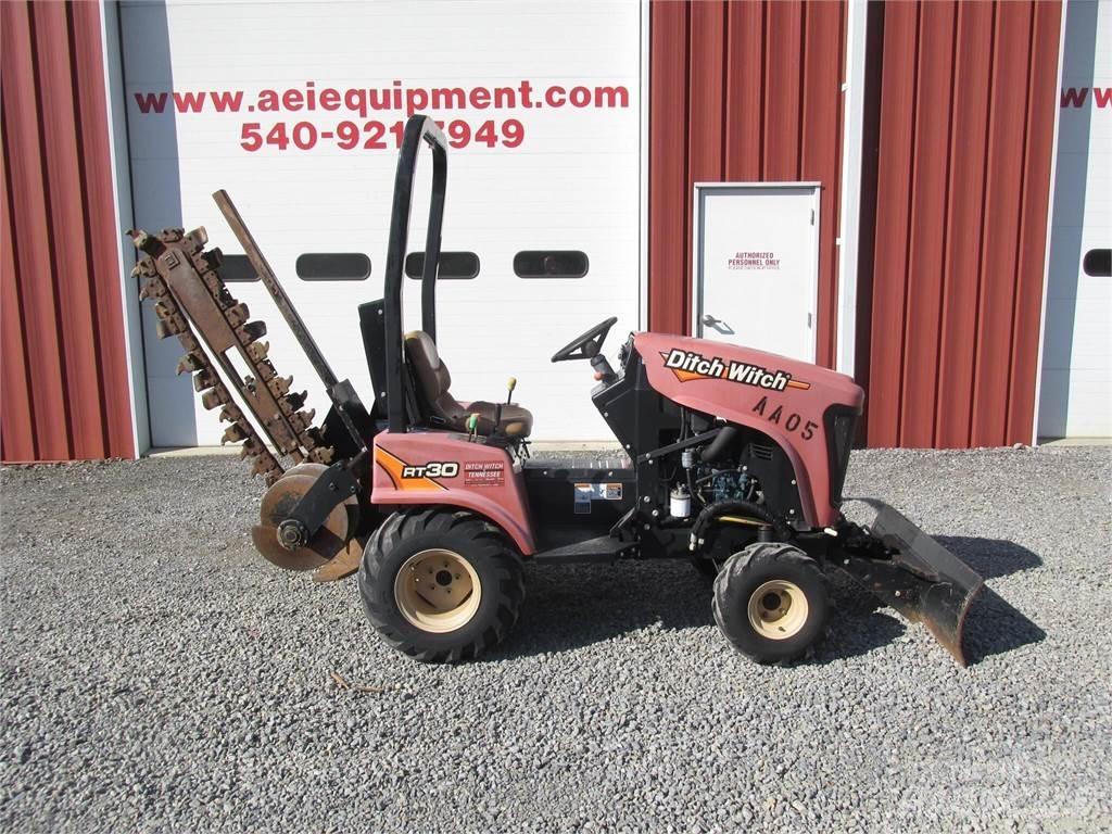 Ditch Witch RT30 Koparki łańcuchowe
