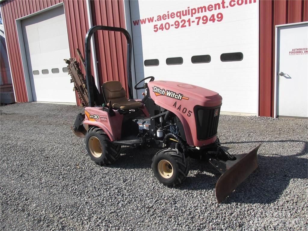 Ditch Witch RT30 Koparki łańcuchowe