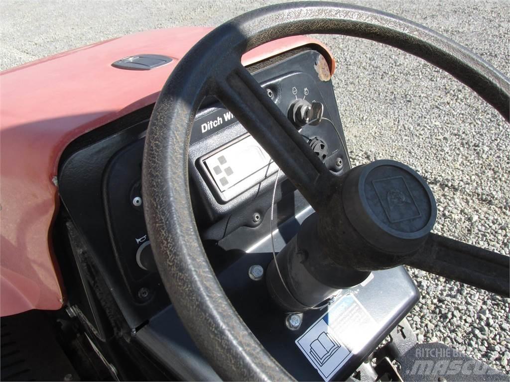 Ditch Witch RT30 Koparki łańcuchowe