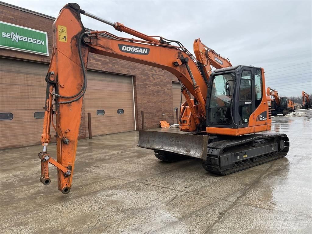 Doosan DX140 LCR-3 Koparki gąsienicowe