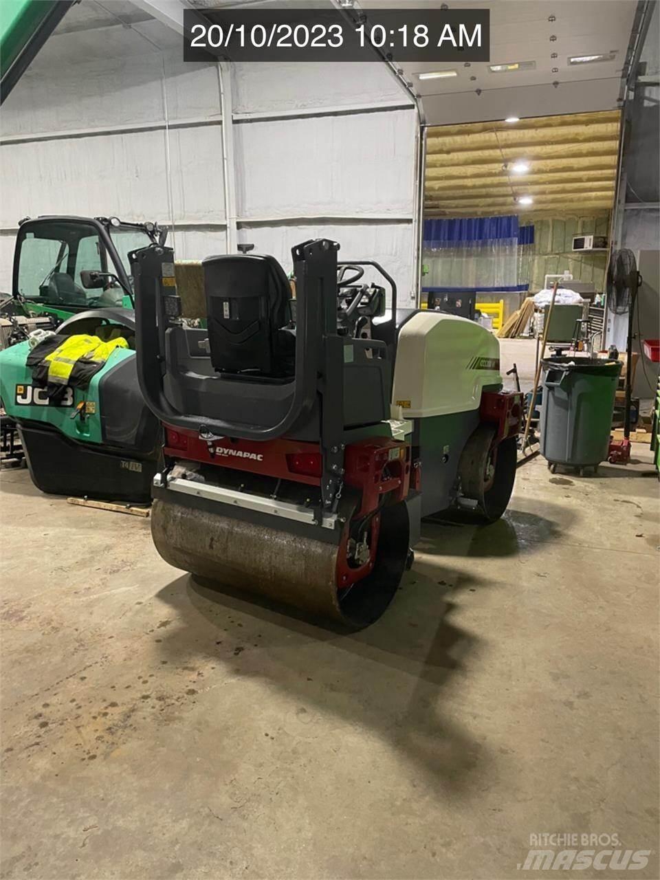 Dynapac CC1200 VI Walce dwubębnowe