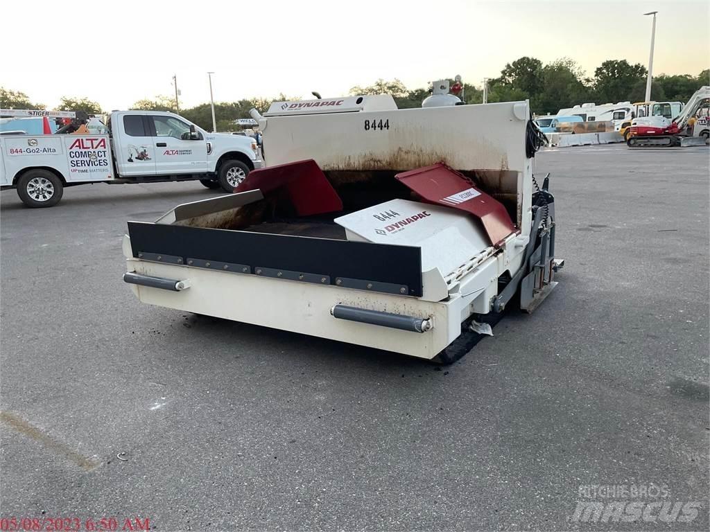 Dynapac FC1300C II Rozściełacze do asfaltu