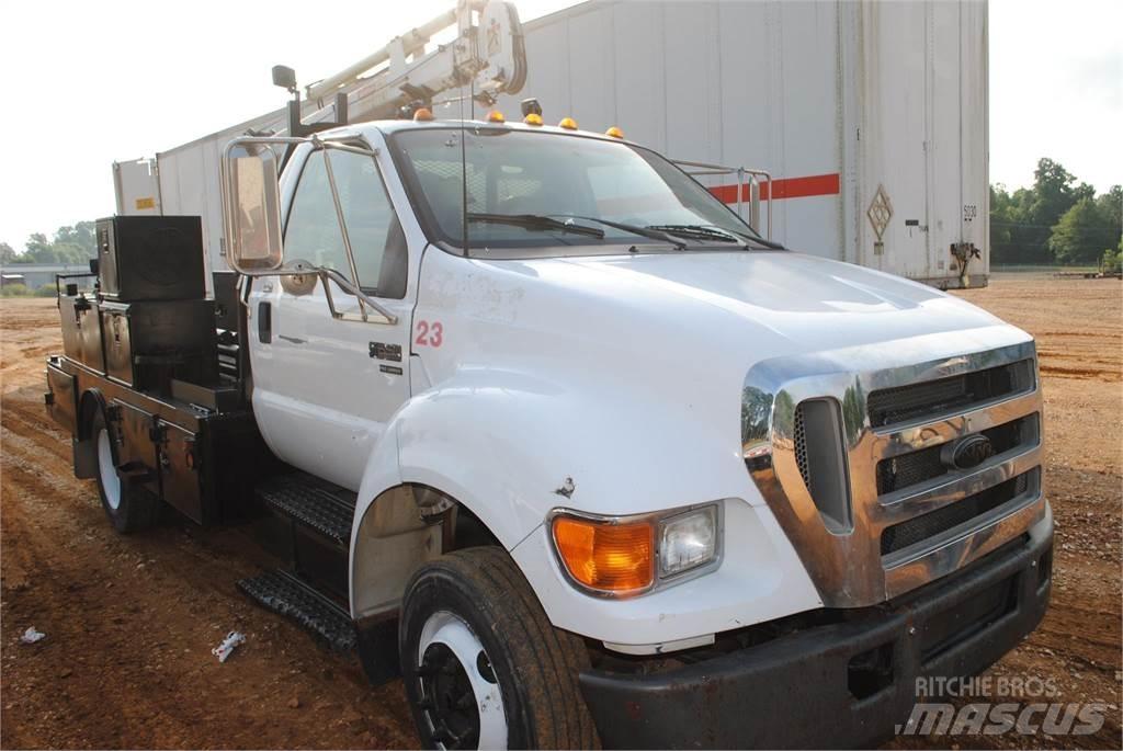 Ford F650 Pojazdy komunalne