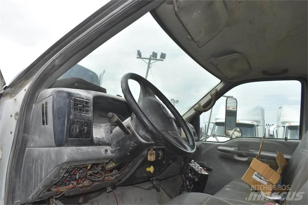 Ford F750 Cysterna