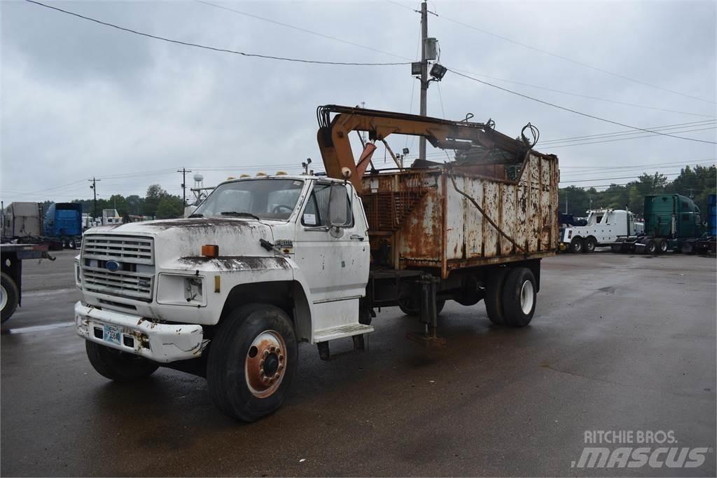Ford F800 Żurawie samochodowe