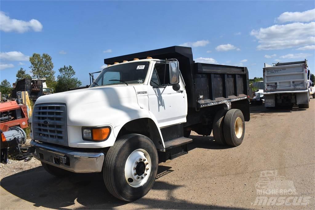 Ford F800 Wywrotki