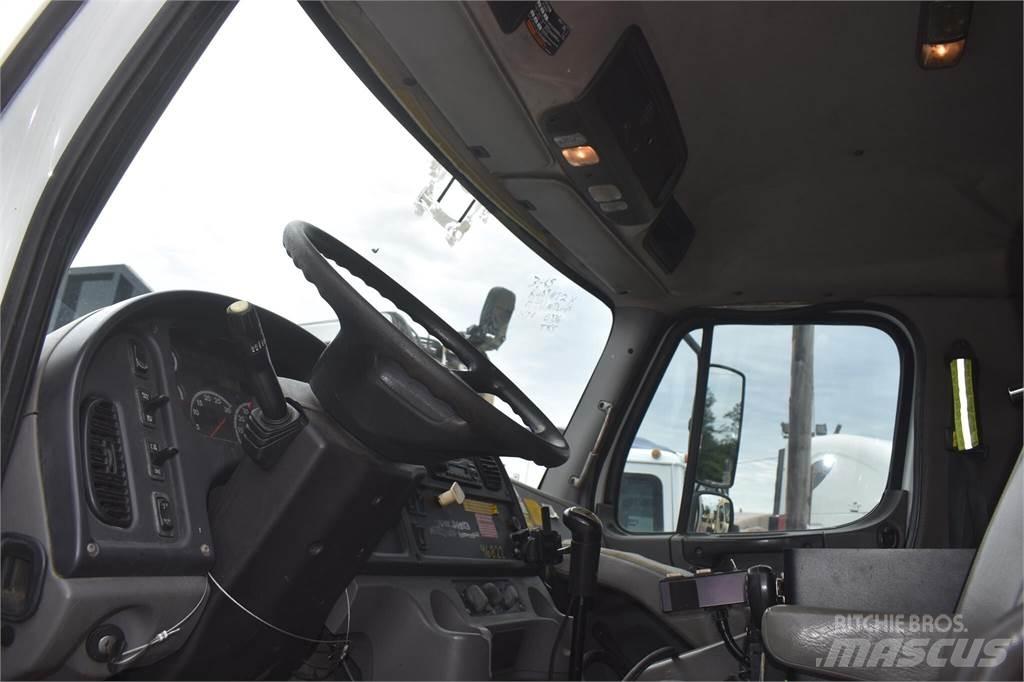 Freightliner 108SD Pojazdy komunalne