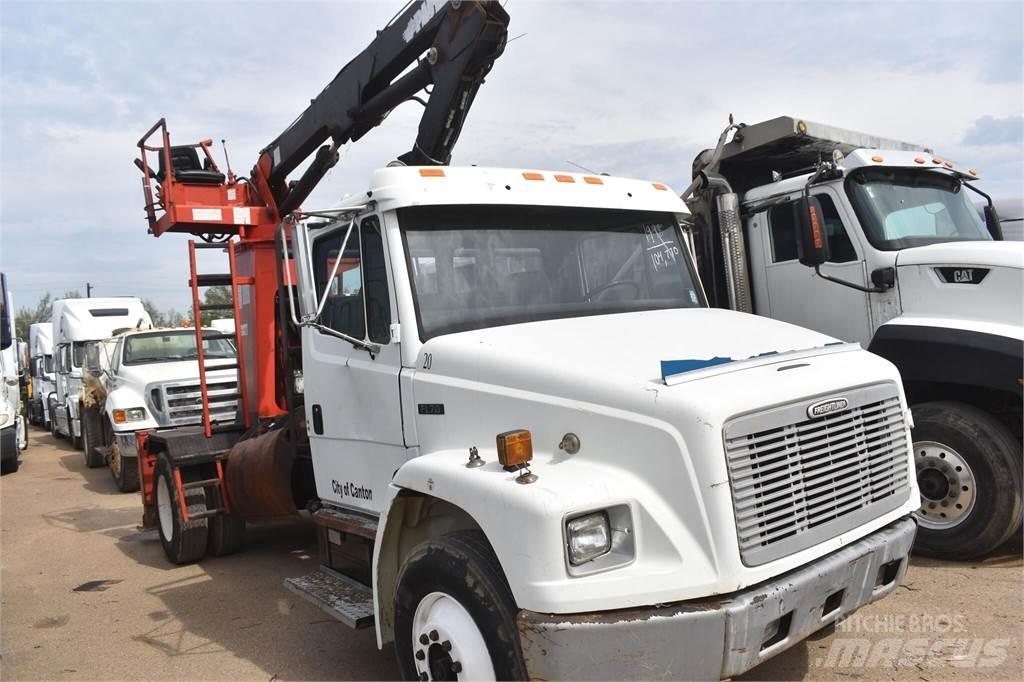 Freightliner FL70 Żurawie samochodowe