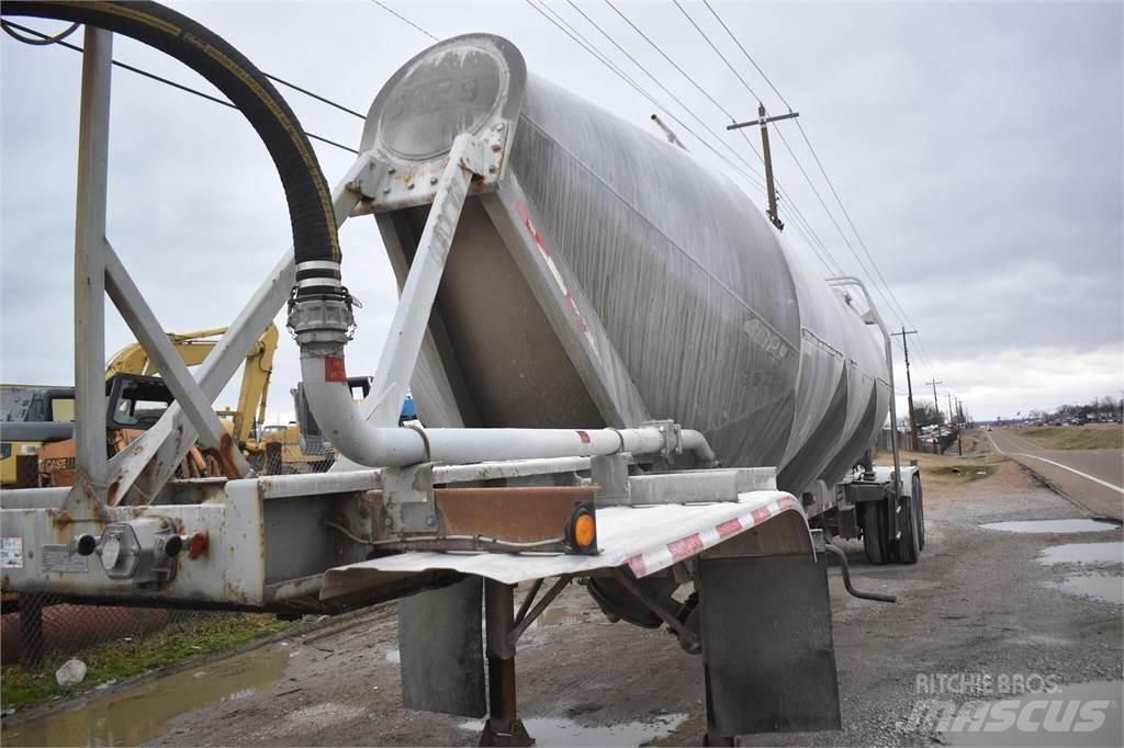 Fruehauf  Przyczepy cysterny