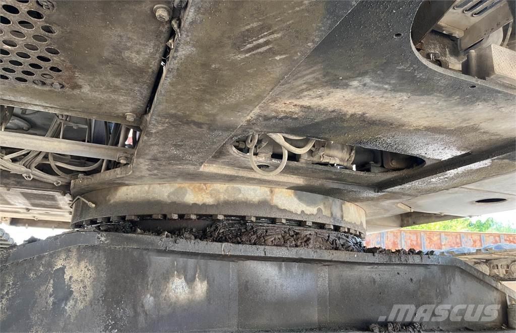 Hitachi EX750-5 Koparki gąsienicowe