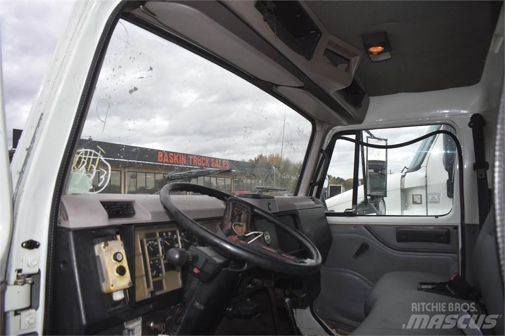 International 4700 Wywrotki