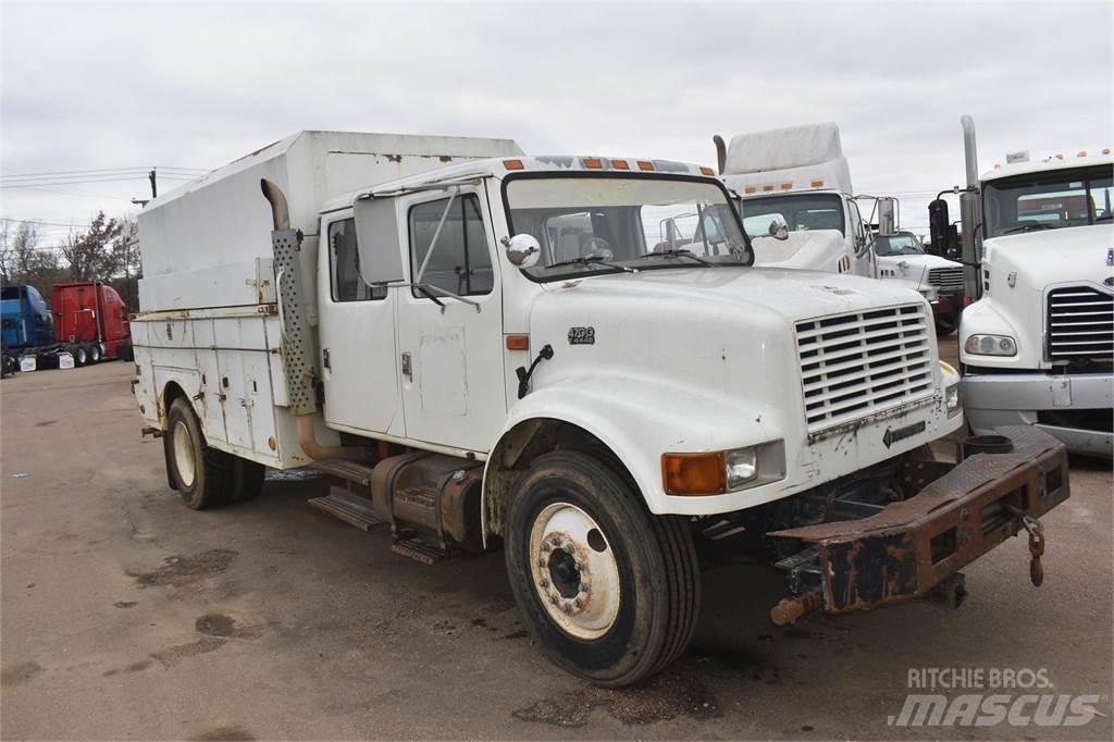International 4700 Pojazdy komunalne