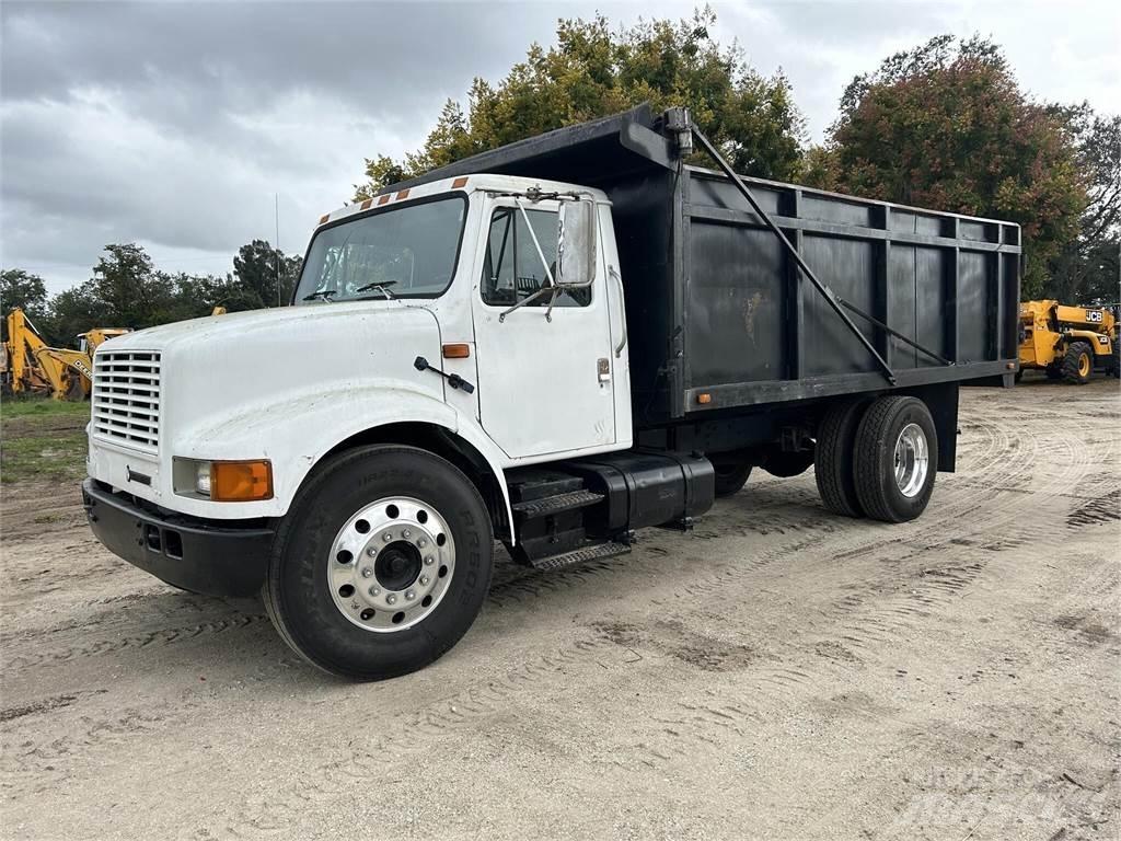 International 4700 Wywrotki