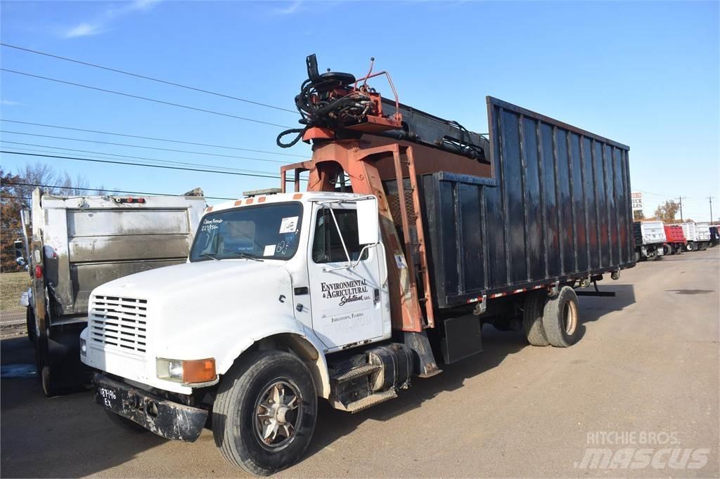International 4900 Żurawie samochodowe