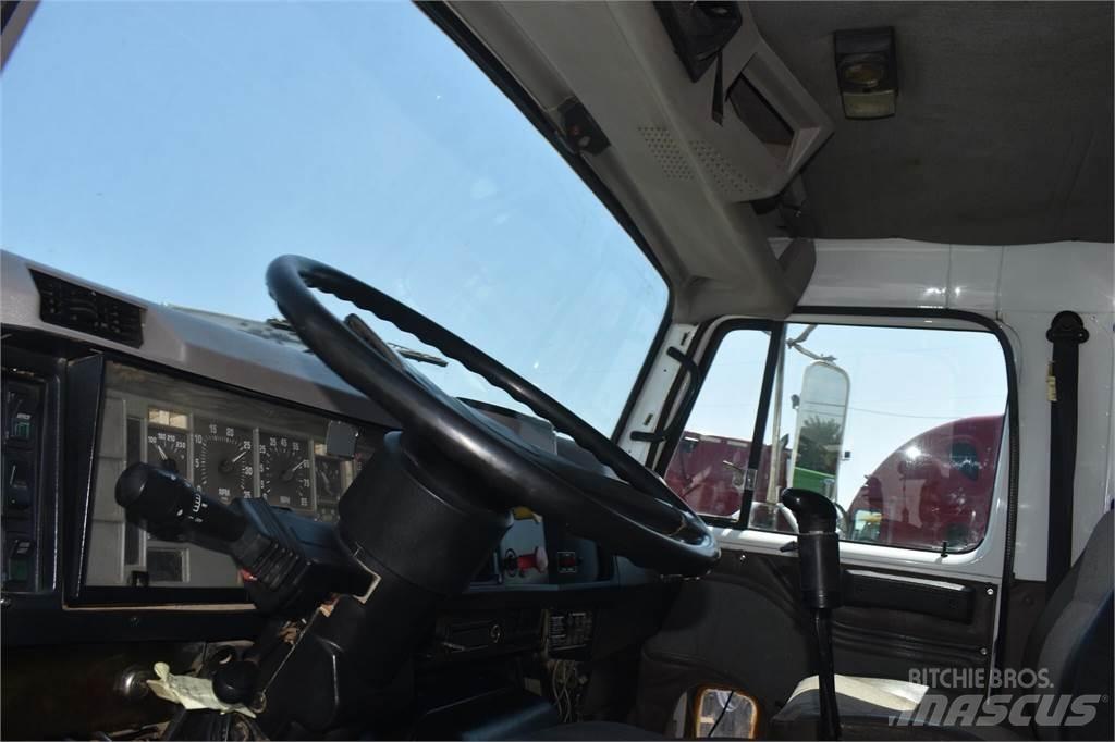 International 8200 Wywrotki