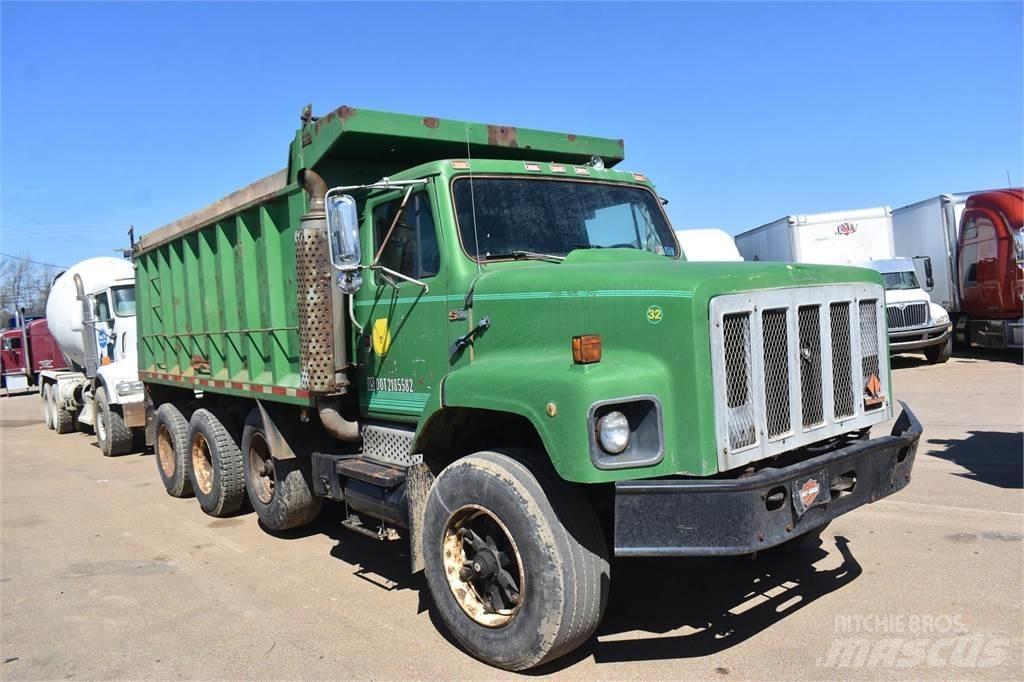 International S2600 Wywrotki