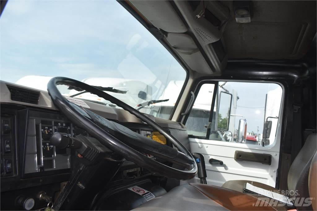 International S2600 Wywrotki