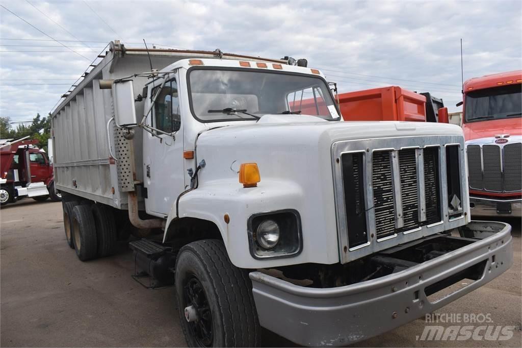 International S2600 Wywrotki