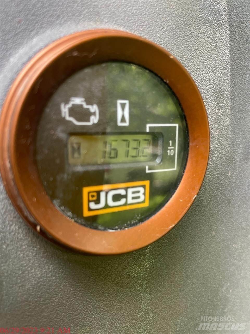 JCB 131X LC Koparki gąsienicowe