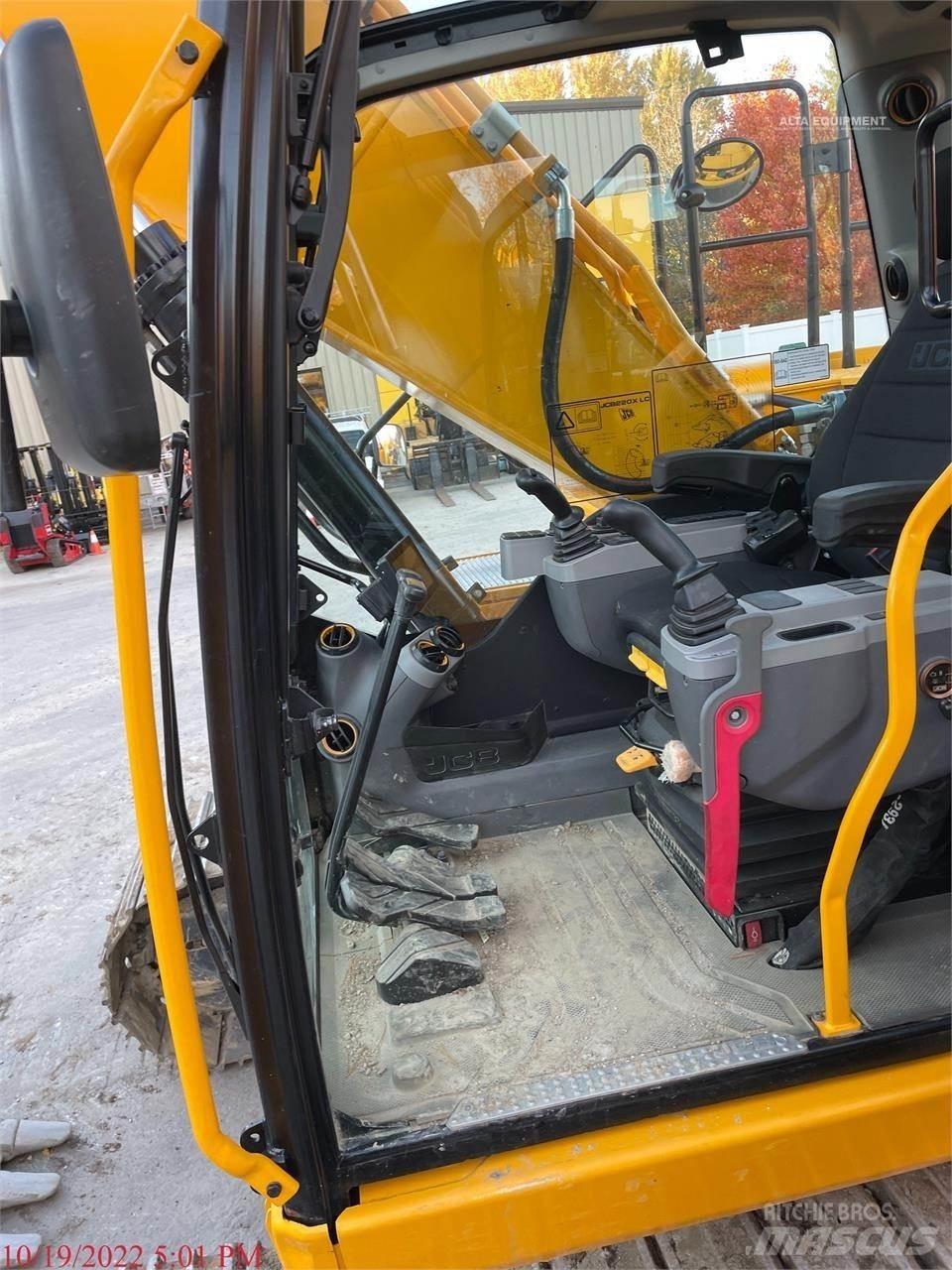 JCB 220X Koparki gąsienicowe
