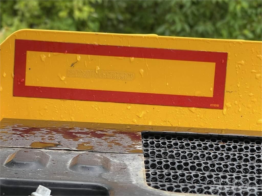 JCB 260T Ładowarki burtowe