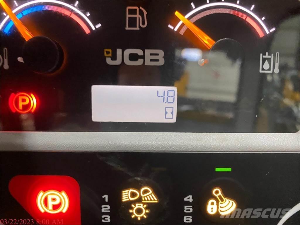 JCB 3TS-8W Ładowarki burtowe