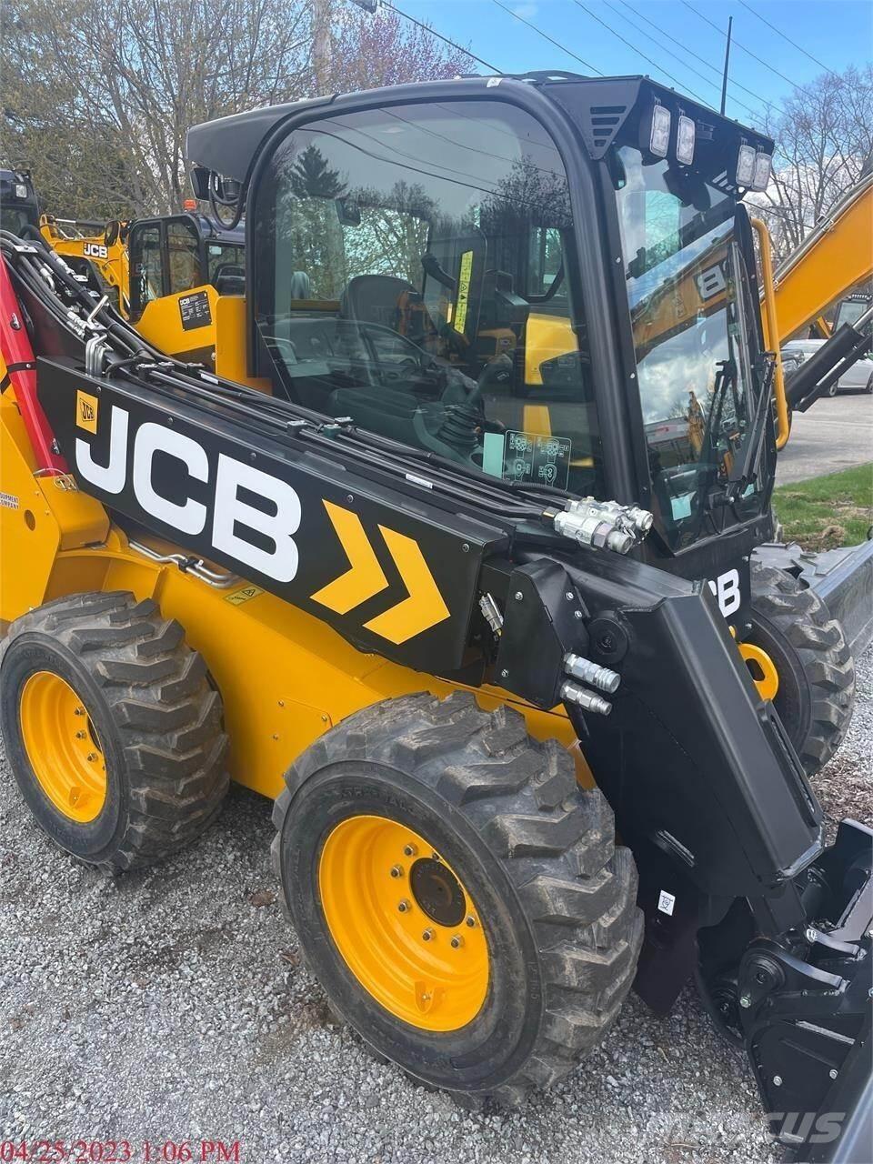 JCB 3TS-8W Ładowarki burtowe