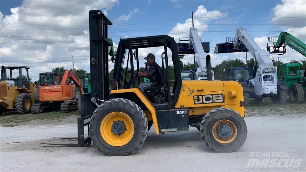 JCB 930 Wózki widłowe terenowe