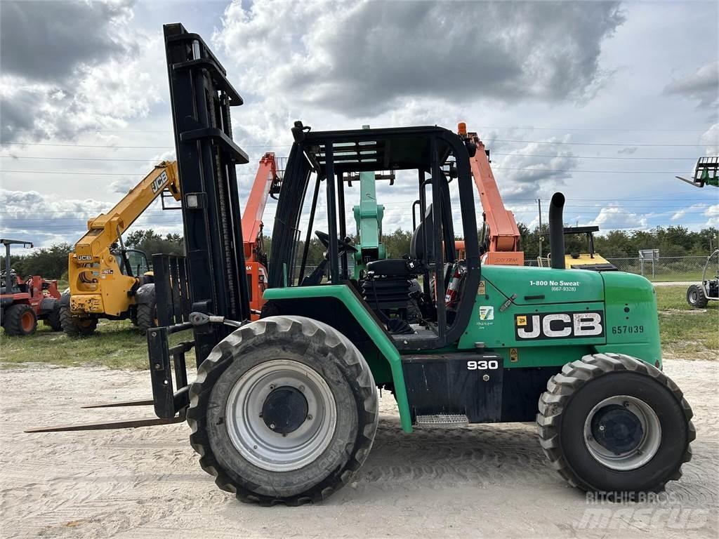 JCB 930 Wózki widłowe terenowe
